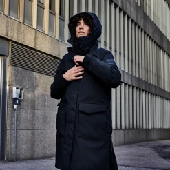 Bergga Naisten DrymaxX Talvitakki<Halti Best